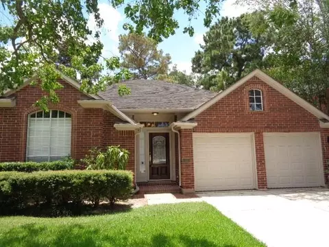 7910 Park Hollow Ct, Houston, TX 77095