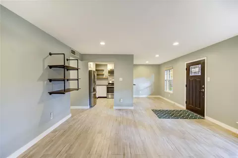 3224 Timmons Ln #155, Houston, TX 77027