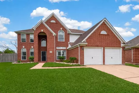 4227 N Webber Dr, Pearland, TX 77584