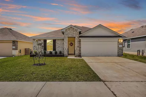 312 Pecos Dr, Huntsville, TX 77340