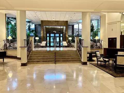 3525 Sage Rd #704, Houston, TX 77056