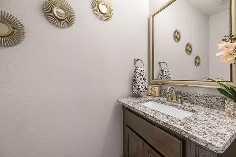 Bath - 27818 Cold Spring Trce, Katy, TX 77494 photo 4 of 7