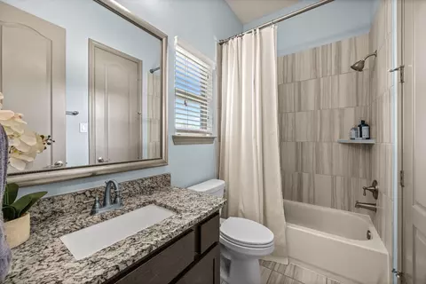 Bath - 27818 Cold Spring Trce, Katy, TX 77494 photo 3 of 7