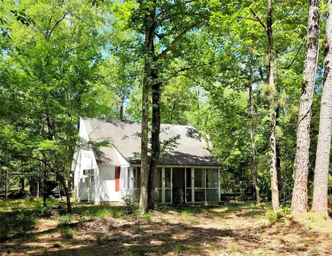 3377 Pine Ln, Saratoga, TX 77585