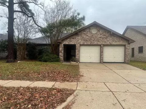 16747 Square Rigger Ln, Friendswood, TX 77546