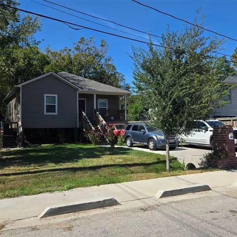 11821 Cardiff Rd, Houston, TX 77076