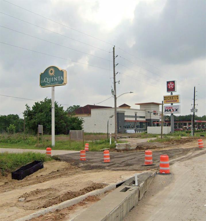 35077 Katy Fwy, Brookshire, TX 77423 10 Photos Movoto