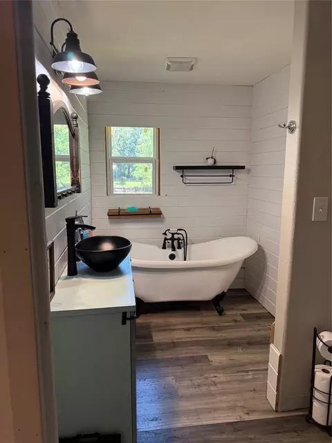 Bath - 426 Deer Run Rd, Trinity, TX 75862 photo 2 of 2