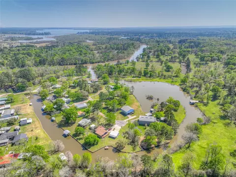 View/Area - 426 Deer Run Rd, Trinity, TX 75862 photo 7 of 9