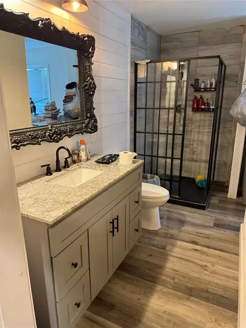 Bath - 426 Deer Run Rd, Trinity, TX 75862 photo 1 of 2