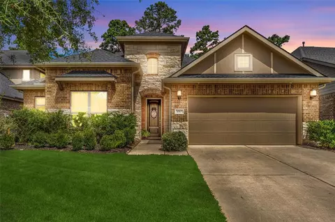 1063 Ginger Glade Ln, Pinehurst, TX 77362 photo 1