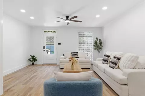 811 Lovett Blvd #21, Houston, TX 77006