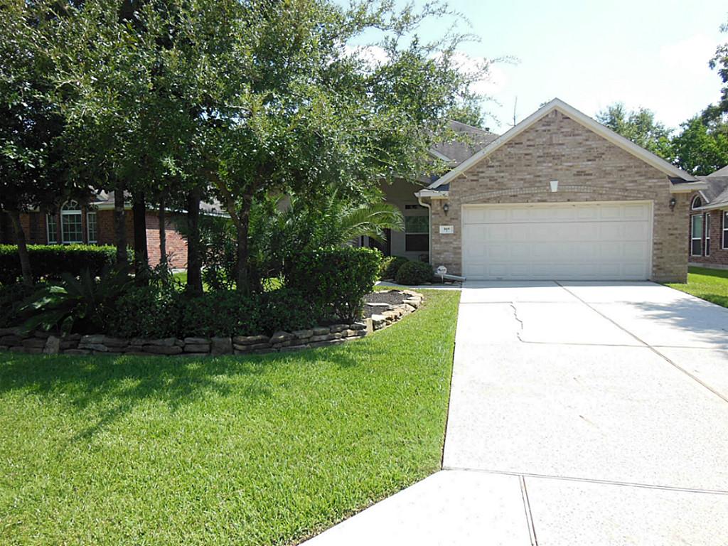 169 Fairwind Trail Dr, Conroe, TX 77385 photo 1