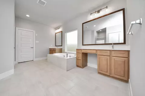 Bath - 3109 Skerne Spring Dr, Spring, TX 77373 photo 2 of 5