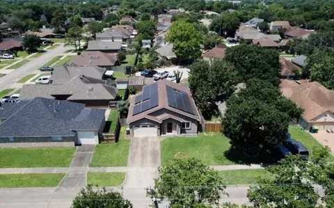 View/Area - 2526 Perez Rd, Pasadena, TX 77502 photo 2 of 3