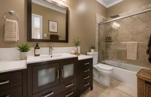 Bath - 2526 Perez Rd, Pasadena, TX 77502 photo 1 of 2
