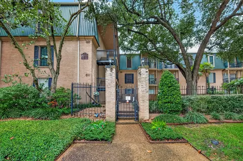 4515 Briar Hollow Pl #309, Houston, TX 77027