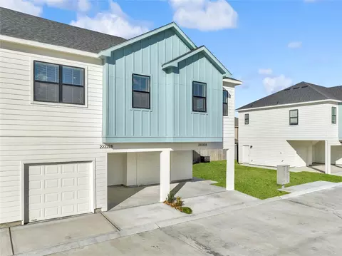 4602 Indie Heights Ln #A-B, Houston, TX 77018