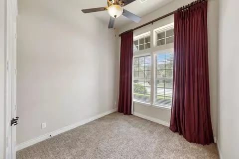 Bedroom - 9022 Centennial Dr, Conroe, TX 77384 photo 2 of 3
