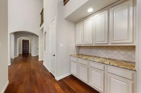 Entry Way - 9022 Centennial Dr, Conroe, TX 77384 photo 3 of 4
