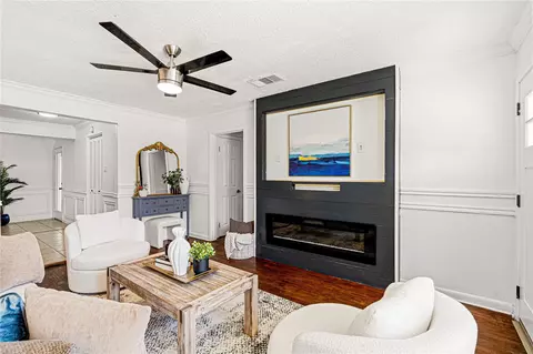 1007 Trimm Ave, Pasadena, TX 77502