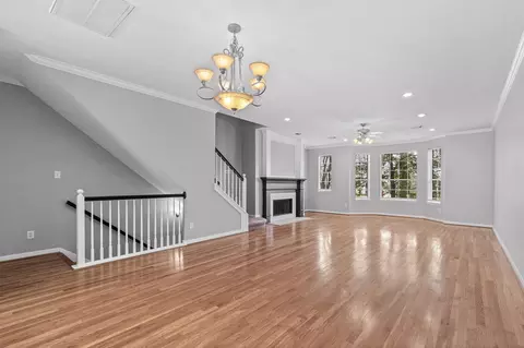 1319 Oneil St, Houston, TX 77019