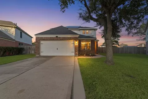 18202 Grove Brook Ln, Cypress, TX 77429