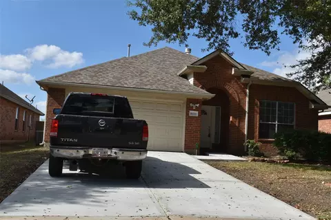 16630 Great Oaks Glen Dr, Houston, TX 77083