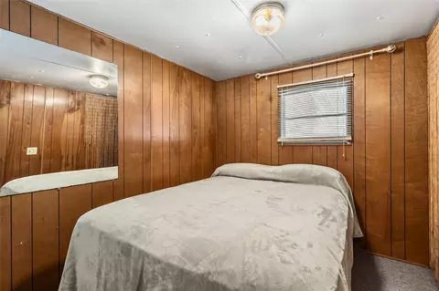 Bedroom - 122 N Panuco Dr, Trinity, TX 75862 photo 3 of 3