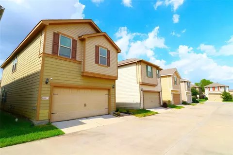 18815 Glen Ryder Ct, Houston, TX 77073