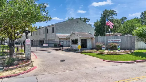 17659 Red Oak Dr #7659, Houston, TX 77090