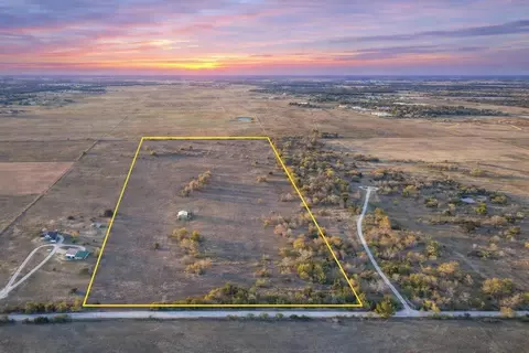 00 Cr 4210, Kerens, TX 75144