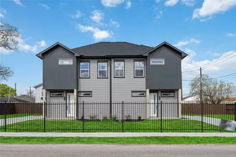 7555 Calhoun Rd #A/B, Houston, TX 77033