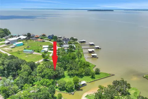 151 Lakeview Cir, Coldspring, TX 77331