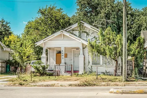 2403 Fulton St, Houston, TX 77009