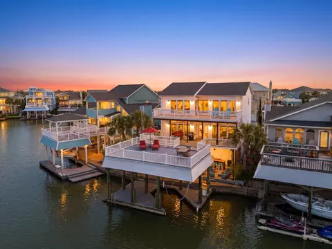 3905 Isla Del Sol, Galveston, TX 77554