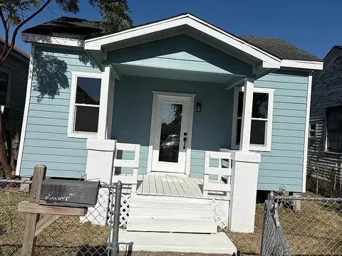 3122 Avenue M 12, Galveston, TX 77550