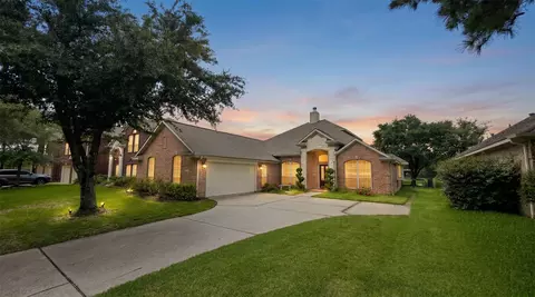 9815 Brilliant Lake Dr, Humble, TX 77396