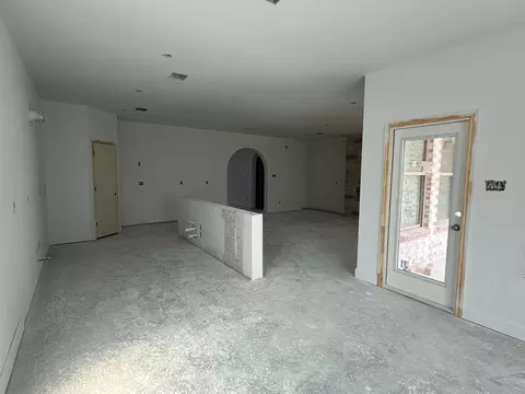 Living - 2803 Captain Dr, Bryan, TX 77808 photo 6 of 8