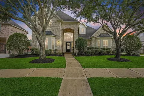 2818 Shallow Springs Ct, Manvel, TX 77578