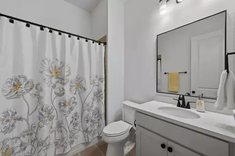 Bath - 28002 Autumn Falls Ct, Spring, TX 77386 photo 2 of 4