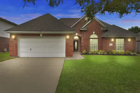 21606 Windsor Castle Dr, Spring, TX 77388 photo 1