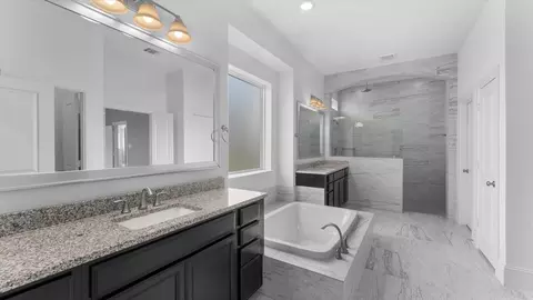 Bath - 32001 Birch Briar Ct, Spring, TX 77386 photo 4 of 8