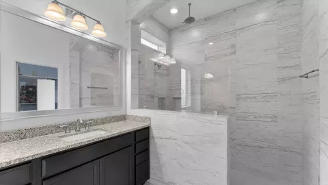 Bath - 32001 Birch Briar Ct, Spring, TX 77386 photo 7 of 8