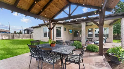Exterior - 32001 Birch Briar Ct, Spring, TX 77386 photo 6 of 8