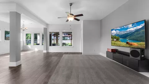 Living - 32001 Birch Briar Ct, Spring, TX 77386 photo 4 of 6
