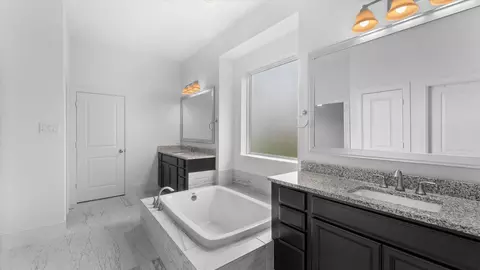 Bath - 32001 Birch Briar Ct, Spring, TX 77386 photo 3 of 8