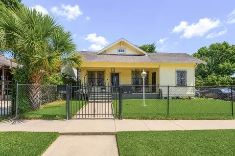 4019 Garrow St, Houston, TX 77003