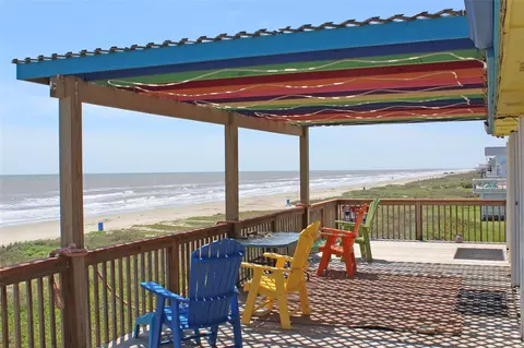 21210 Gulf Dr, Galveston, TX 77554