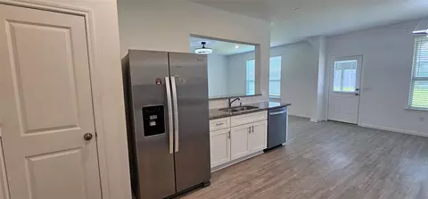Kitchen - 15000 Rustic Moon Rd, Conroe, TX 77302 photo 5 of 6